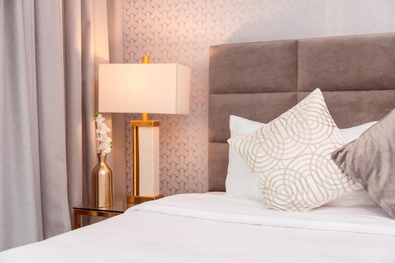 Apartment Elite Royal Apartment: Burj Khalifa View Magnate Suite Dubai