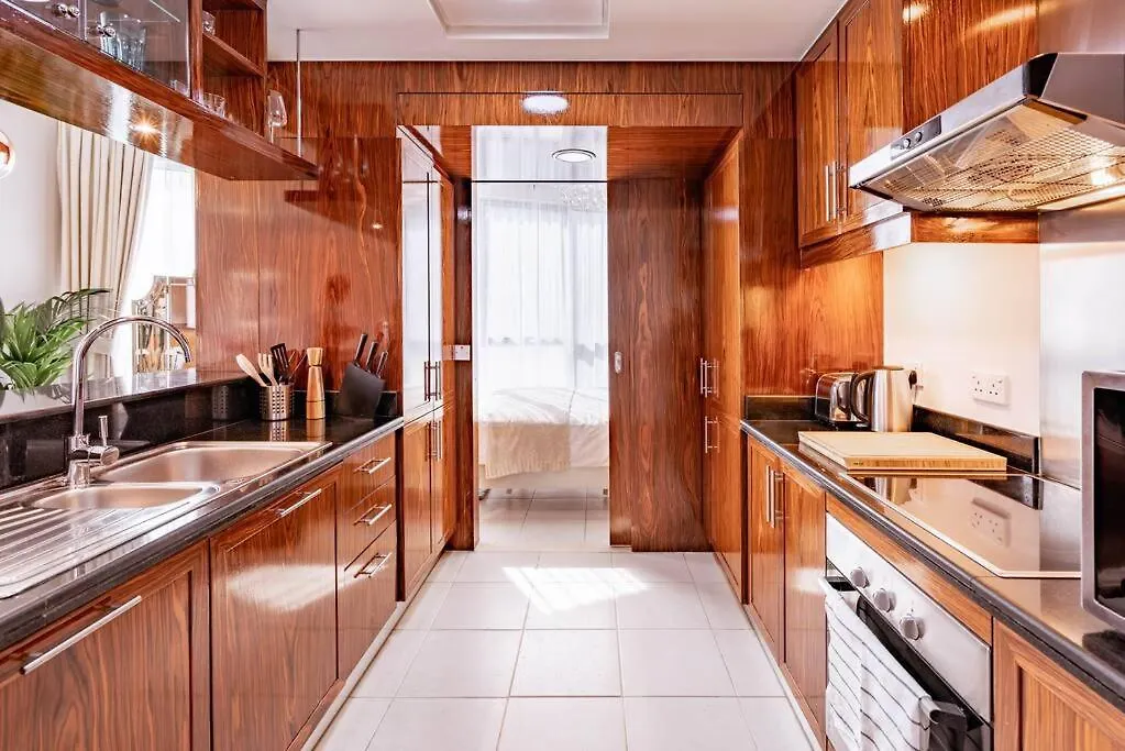 Elite Royal Apartment: Burj Khalifa View Magnate Suite Dubai